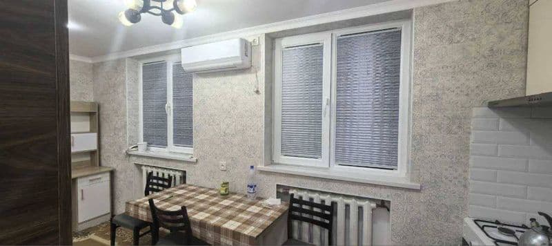 Аренда - Вторичка<br />
Район - Чиланзар Г 9а квартал<br />
