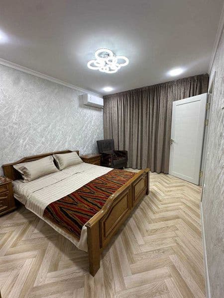 Срочня сдается квартира мирободские район парк фуркат 2 этаж