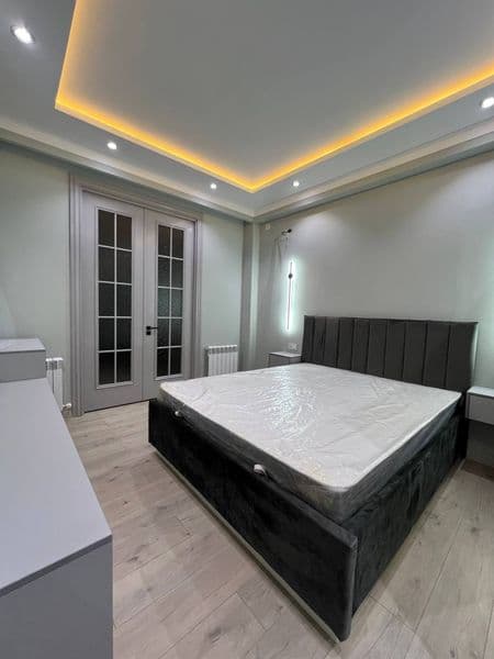 Новая квартира 3 комнатная квартира <br />
100 кв м <br />
Н