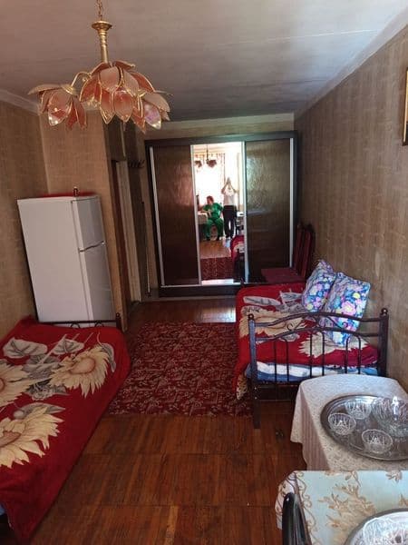 Qoyliq massiv 1 <br />
Galareyka dom<br />
2 xona<br />
Libo — фото 4