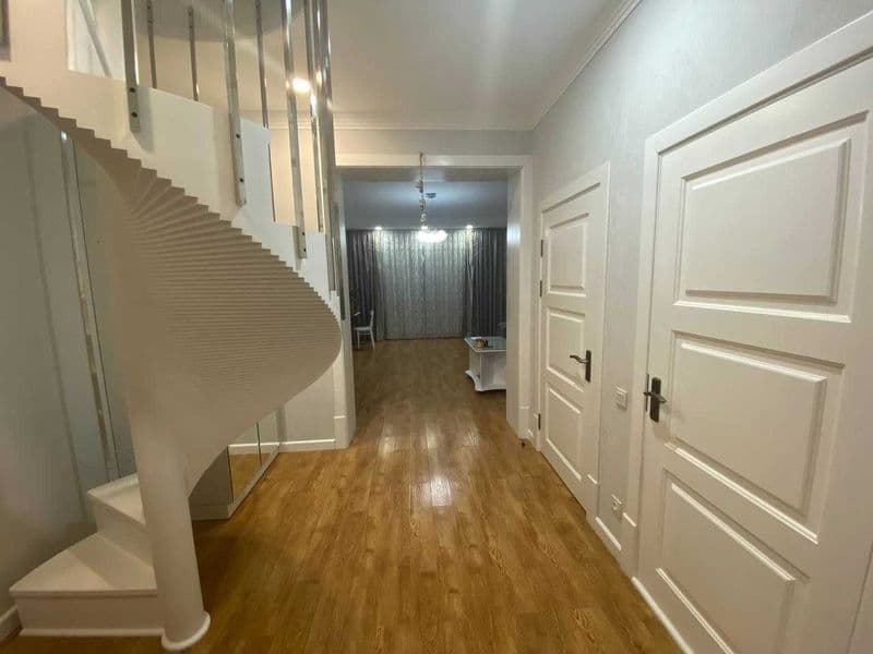 Сдается двухуровневая квартира на Ц-5<br />
Ориентир - Магаз — фото 2