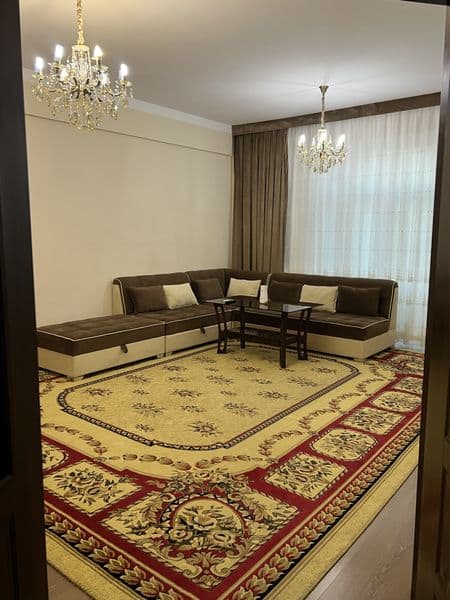 З хонали Новастройкада уй арендага берилади 100 кв. м. 2 эт.