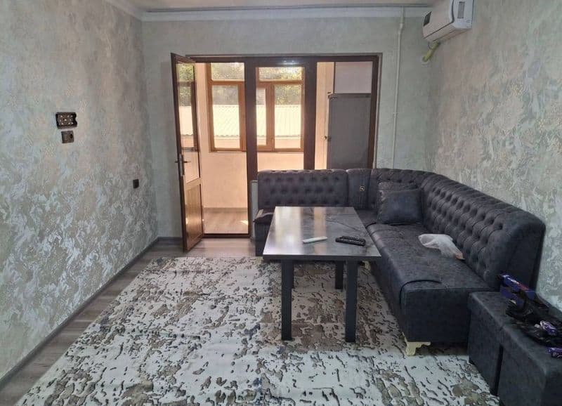 Аренда квартиры <br />
2/2/4<br />
Укомплектованная<br />
Бы