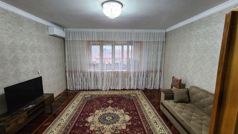 Сдаётся 4-комнатная квартира<br />
С мебелью и техникой. Ква — фото 2