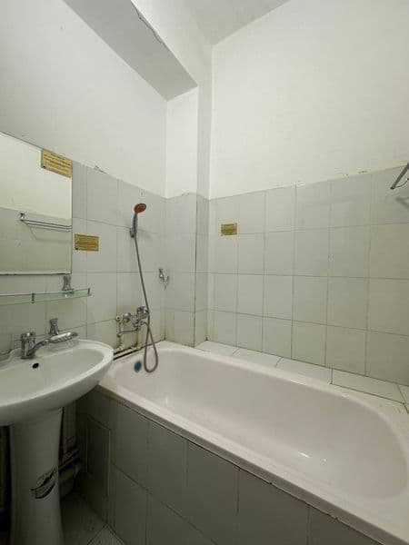 полностью меблирована, есть кондиционер, стиральная машина и — фото 4