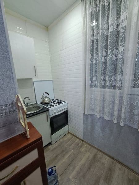 Юнусабад 2кв Аренда 1 комн 2 этаж 4 этажного дома сред ремон — фото 3