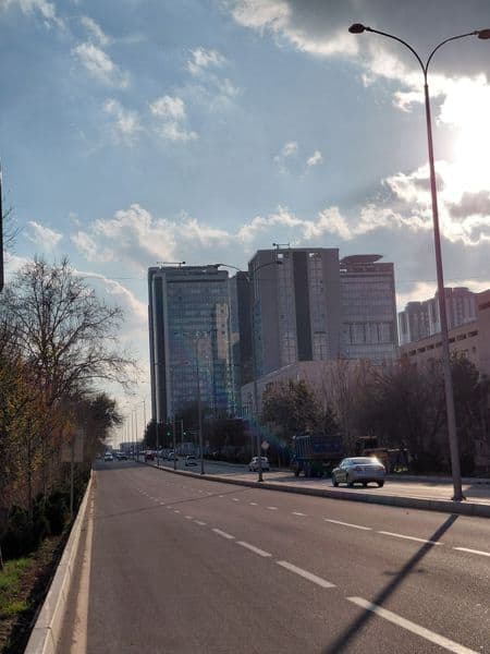 Аренда Квартиры-Ит Парк рядом <br />
3- комнатная <br />
2-э