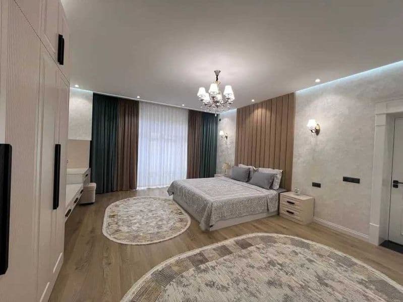 Район : Яшнабадский<br />
Адрес : Жк Паркент Плаза<br />
<br