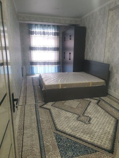 Yashnobod tumani Kadesheva bozori Olmos metro yaqnida ijarag