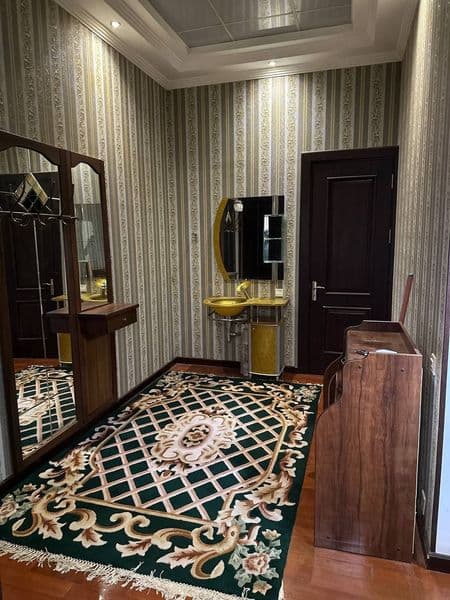 Аренда квартиры в центре города .<br />
Отличная локация Мир — фото 2