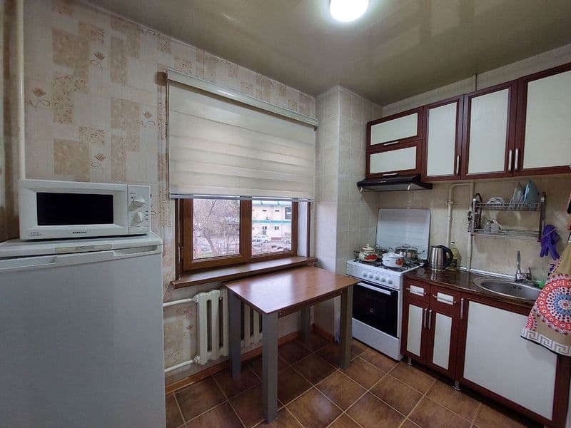 Аренда яккасарай район.  Одна переделанная на двух.  Есть те — фото 2