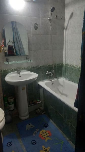 Chilonzor 9 arenda  oilaga yosh qizlaga 2tacha <br />
Ramsda — фото 3