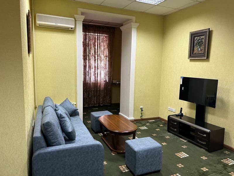 Арендага 3.хонали уй берилади оилага метро тинчлик хамма шар