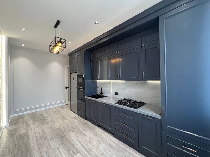 Комнаты-3<br />
Этаж-8<br />
Этажность-9<br />
Общая площадь — фото 2