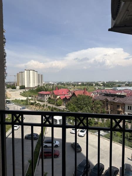 Manzarada 2xonali uy barcha sharoitlari bilan ijaraga berila