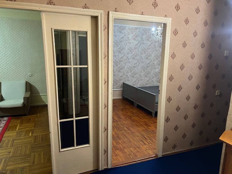 2комнатная  БуюкИпакйули МирзоУлугбекский <br />
<br />
2 эт — фото 2