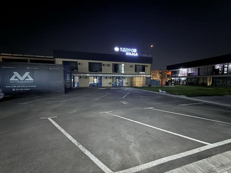 Yengi hayot 4 bekat togrisida pod ofis joy 60 kvadrad 30 / 3