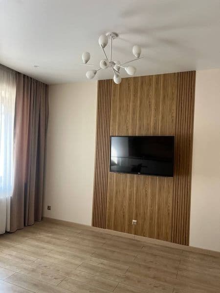 Аренда Чиланзар 4<br />
Метро Мирзо Улугбек <br />
1/2/9 кир