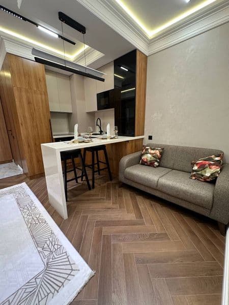 СРОЧНО Сдается квартира ПРЕМИУМ класса<br />
<br />
• Район: