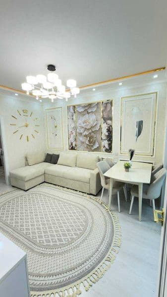 • Район: Чиланзар<br />
• Адрес: 5-квартал<br />
• Ориентир: