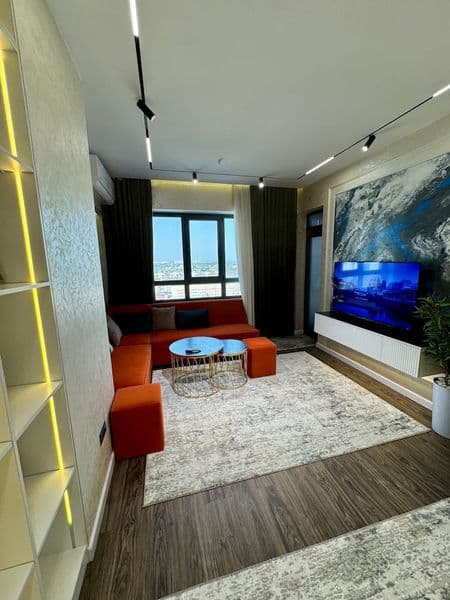 Аренда <br />
2 комнатная <br />
Мирабадский район<br />
ЖК 