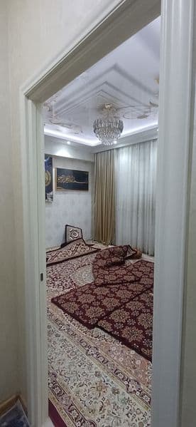 Faqat qiz bolalar uchin kvartiraga kuyamiz, Do'stlik metrosi