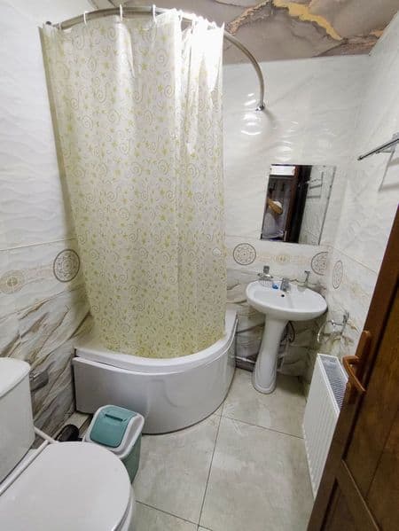 Yakkasaroy tumanida 2-xonali kvartera ijaraga beriladi hamma — фото 4