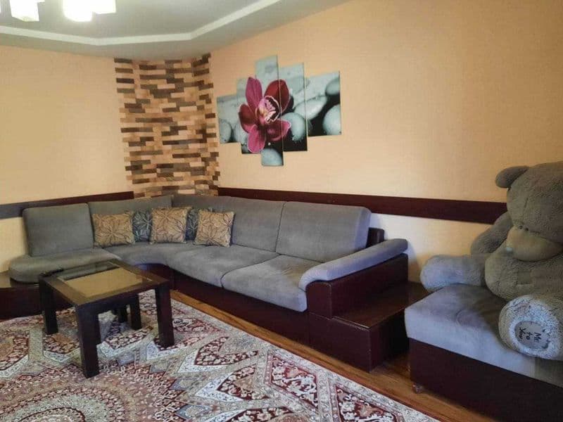 Срочно сдается  На Ганге 2 комнатная квартира 3 этаж 9 этажн — фото 2