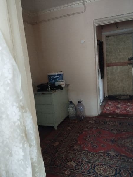 1 комнатная квартира,переделанная.Меблированная.На 1 ом этаж — фото 4