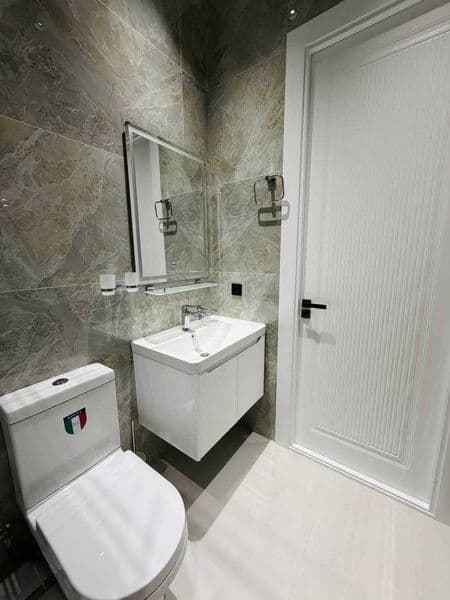 Сдается квартира с красивым ремонтом для одиночек и молодой  — фото 2