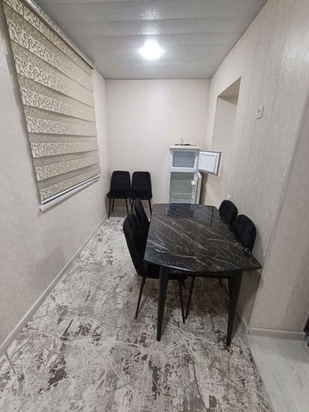 На массиве Ялангач съдам уютную чистую квартиру 2/2/4 кирпич — фото 3