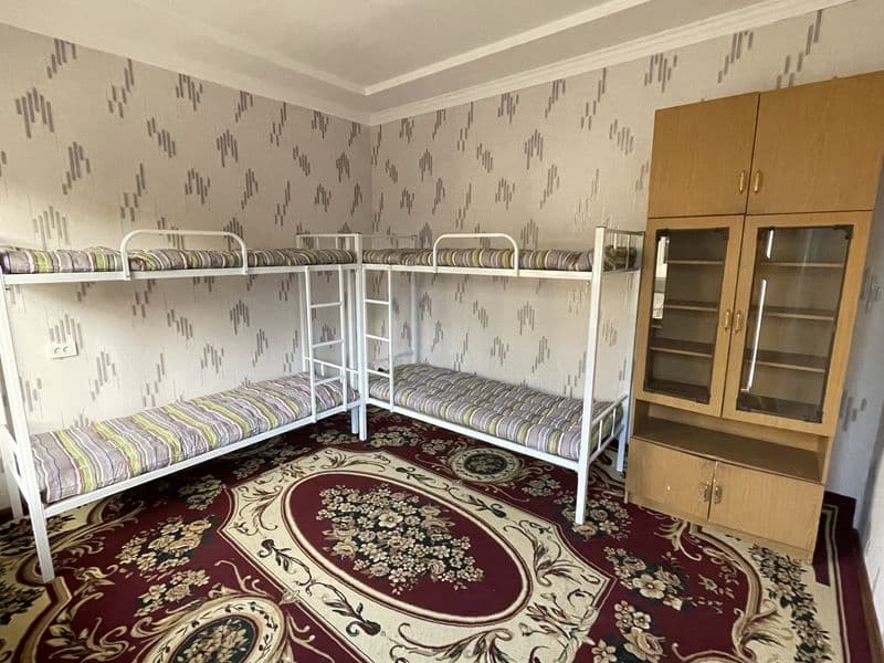 Студент қизларга квартира <br />
Хамма шароит бор <br />
Аст