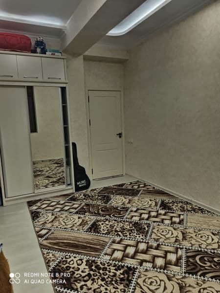 Ишлийдиган ўғил бола.квартирант керак 80$