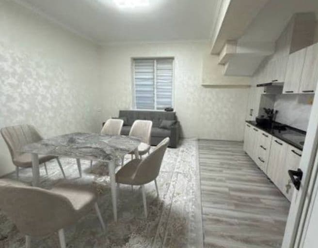 Chilonzor Al-Xorazmiy krugda kvartira<br />
Faqat oʻqiydigan