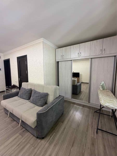 AРЕНДA - Квартира<br />
<br />
Ориентир: Бибигон<br />
топов