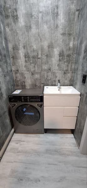 Сдаю свою квартиру 2/-1/5 60кв.м. Вся упакованная. цокольный — фото 4