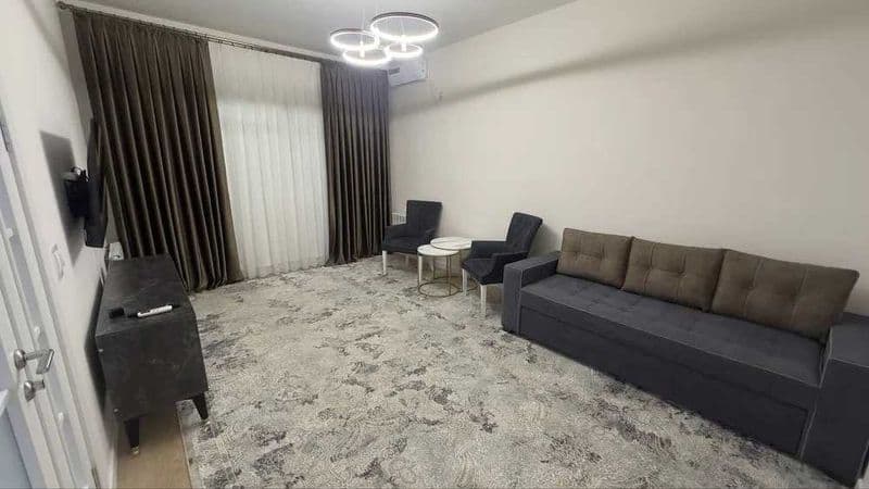 Сдаётся 2-комнатная квартира в современном доме, район Алмаз — фото 3