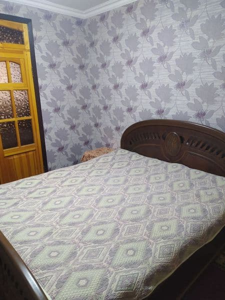 Квартира находится возле метро, рядом супермаркет Корзинка,с — фото 5