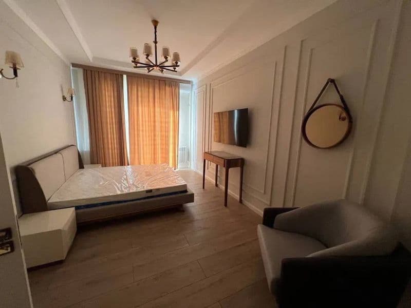 СРОЧНО Сдается квартира ПРЕМИУМ класса<br />
<br />
• Район: