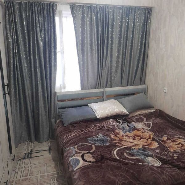 Яшнобод тумани олмос махаллада ижарага квартира бор<br />
<b