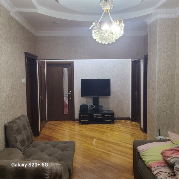 2 bola kerak hamma sharoit bor 4 honali kvartira 100$ kamuna