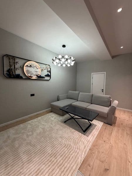 Сдается в Аренду! <br />
2/10/13 на Максима Горького<br />
C