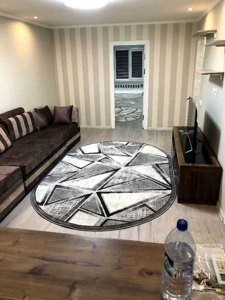 Сдаётся уютная Квартира  3/5/5 50 кв. метров в Яккасарайском