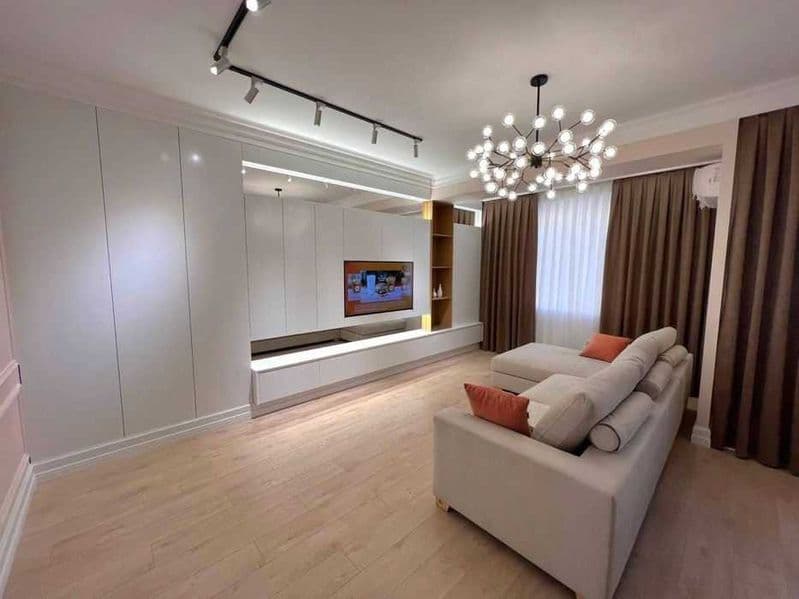 Район: Мирабадский<br />
Адрес: ул. Шахрисабзская<br />
Орие