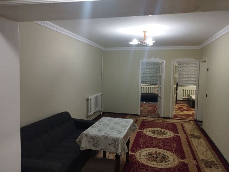 Октепада Нурафшон кучасида  3/2/2 оилага ижарага берилади.  