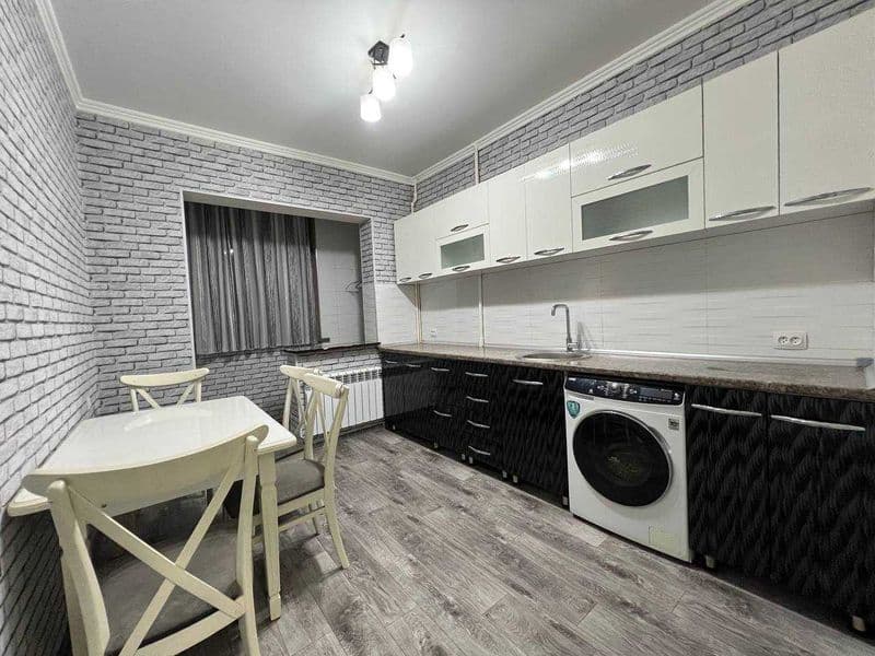 Сдаётся квартира 2/5/9 на Яккасарайском ор-р Кушбеги<br />
< — фото 3