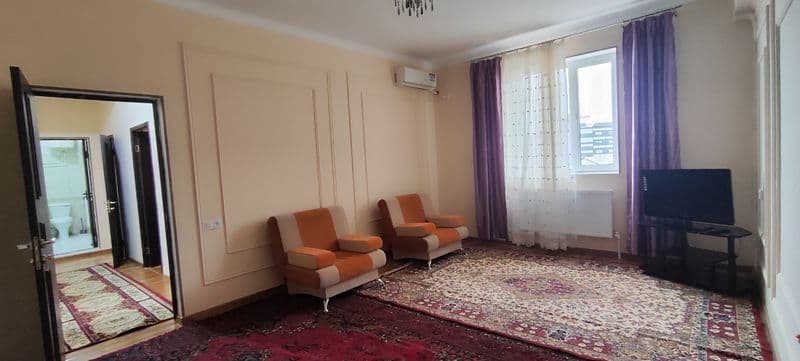 Qo'yliq bozorga yaqin Oltin vodiy oshxona orqasidagi yangi d