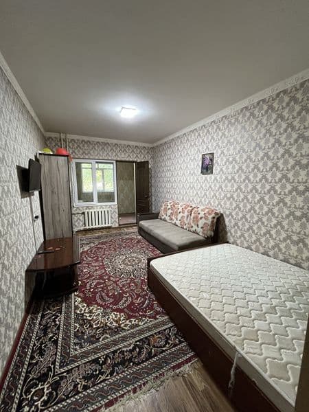 Сдаю од Влад нокомнатную квартиру переделанный на двух первы — фото 2
