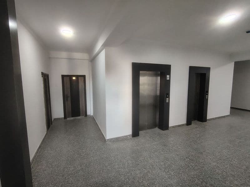 Янги уй-жой, хали хеч ким яшамаган. Шахар марказида. — фото 2