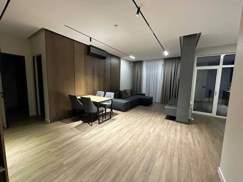 Уникальное предложение аренды в самом центре города<br />
<b — фото 2